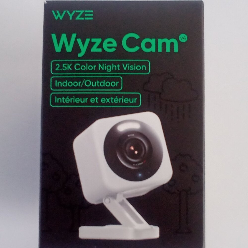 WAYZE CAMERA INDOOR/OUTDOOR 2.5K COLOUR NIGHT VISION PLUS A BUILT IN SPOT-LIGHT
